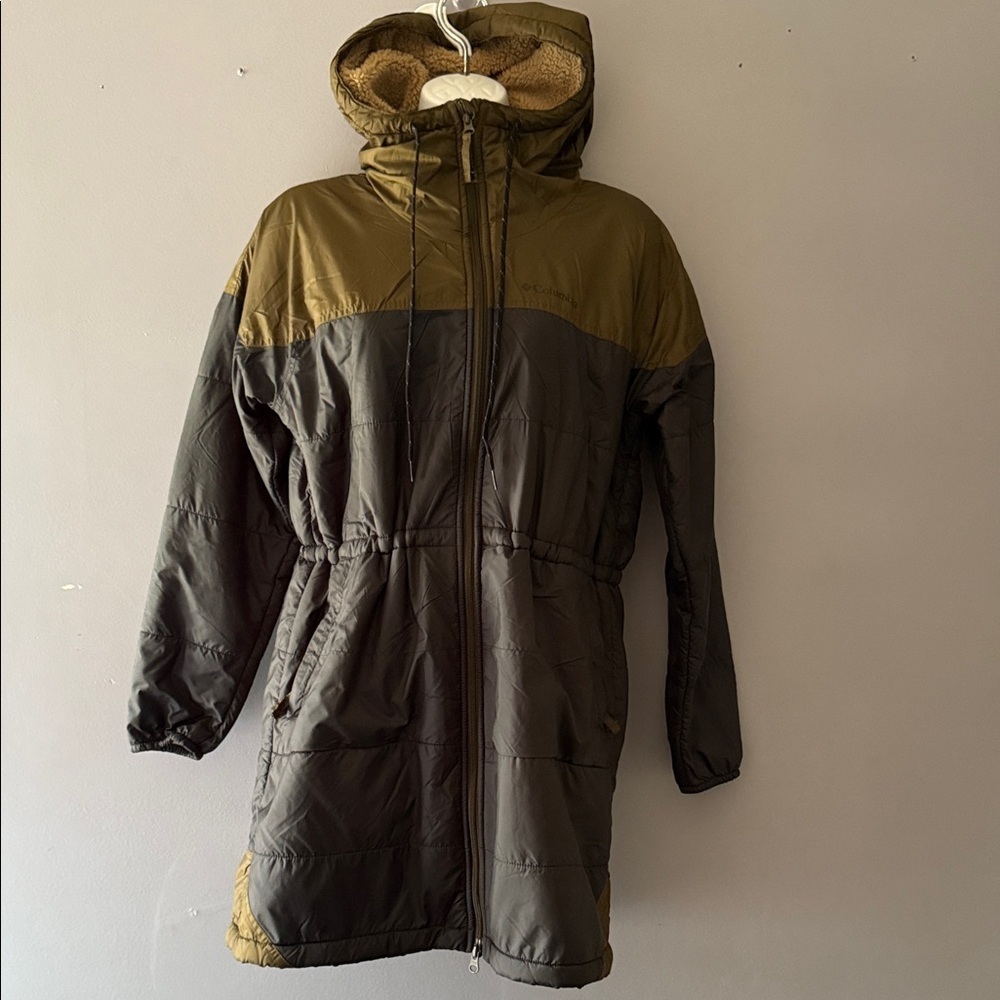 Columbia Olive and Black Women's Jacket S
